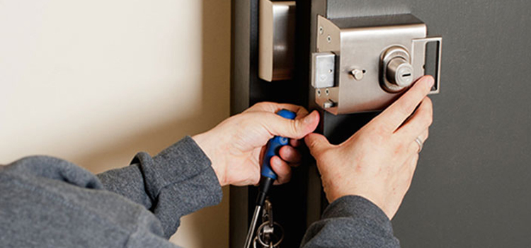 Deadbolt Lock Installation Pittsburg